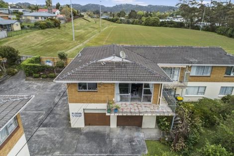 Photo of property in 2/15a Oates Road, Glen Eden, Auckland, 0602
