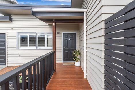 Photo of property in 1/9 Watea Road, Torbay, Auckland, 0630