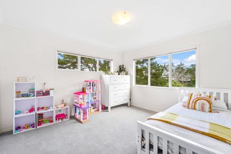 Photo of property in 1143a Whangaparaoa Road, Tindalls Beach, Whangaparaoa, 0930