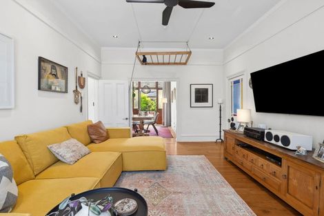 Photo of property in 1/140 Toi Toi Street, Toi Toi, Nelson, 7010