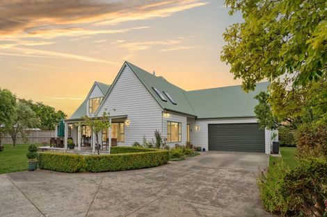 Photo of property in 43 Mcmaster Street, Greytown, 5712