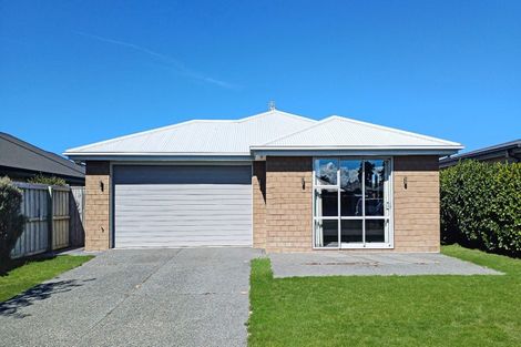 Photo of property in 9 Aroha Street, Pegasus, 7612