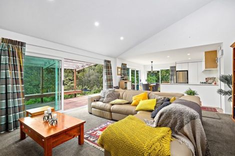 Photo of property in 169 Inland Road, Helensville, 0875