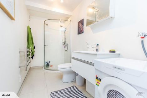 Photo of property in 75b Maida Vale Road, Roseneath, Wellington, 6011