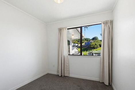 Photo of property in 48 Cardiff Crescent, Cannons Creek, Porirua, 5024