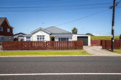 Photo of property in 9 Parris Street, Waitara, 4320