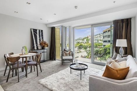 Photo of property in Piermont Apartments, 5i/82 Cable Street, Te Aro, Wellington, 6011