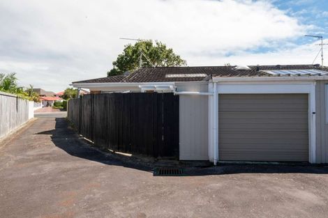 Photo of property in 1/33 Bramley Drive, Farm Cove, Auckland, 2012