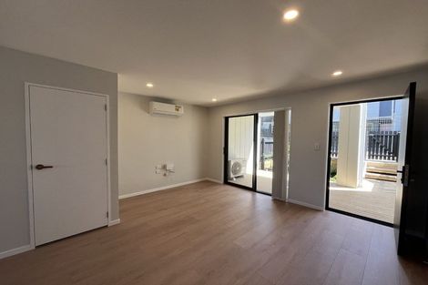 Photo of property in 27 Tukari Lane, Mangere Bridge, Auckland, 2022