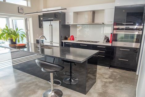 Photo of property in 27 Eagles Way, Cable Bay, 0420