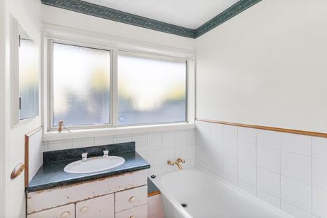 Photo of property in 40 Skerten Avenue, Hornby, Christchurch, 8042