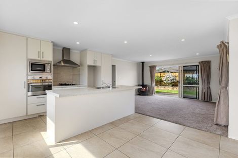 Photo of property in 10 Cannell Farm Drive, Te Puke, 3119