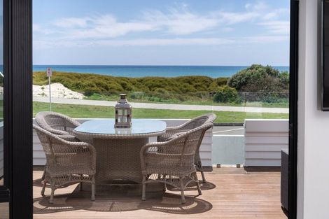 Photo of property in 206b Marine Parade, Mount Maunganui, 3116