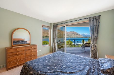 Photo of property in 10 Lismore Street, Wanaka, 9305