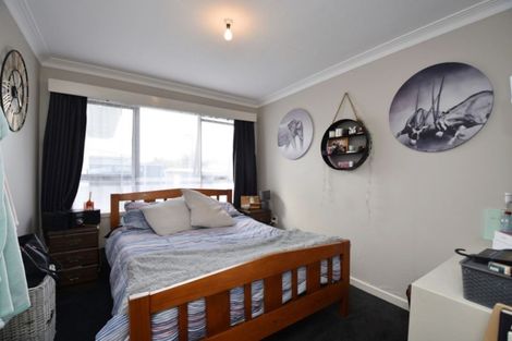 Photo of property in 216 Conyers Street, Strathern, Invercargill, 9812