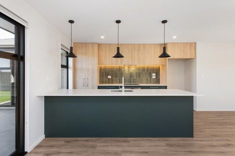 Photo of property in 4 Herridge Street, Woodend, 7691