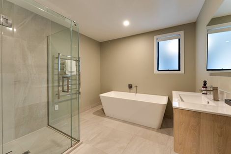 Photo of property in 114 Stalker Road, Lower Shotover, Queenstown, 9304