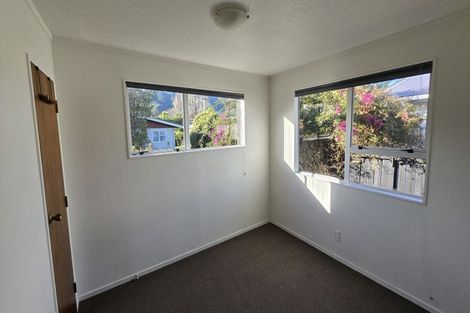 Photo of property in 6a Awamutu Grove, Waiwhetu, Lower Hutt, 5010