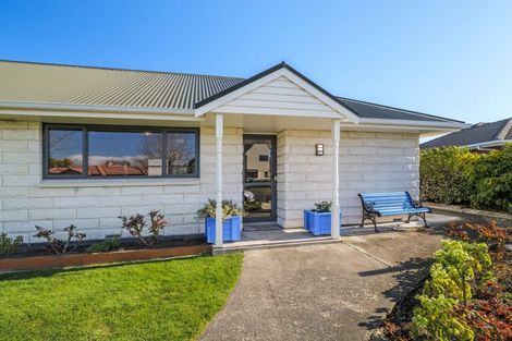 Photo of property in 104a Church Street, Mosgiel, 9024