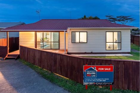 Photo of property in 100a Shifnal Drive, Randwick Park, Auckland, 2105