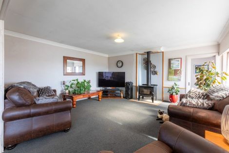 Photo of property in 6 Whenuahou Road, Takapau, Norsewood, 4974