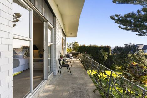 Photo of property in 2/245 Jervois Road, Herne Bay, Auckland, 1011
