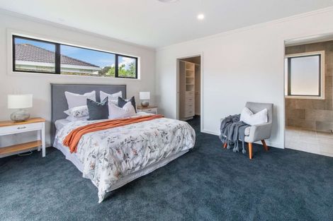 Photo of property in 11 Hamon Place, Pukehangi, Rotorua, 3015