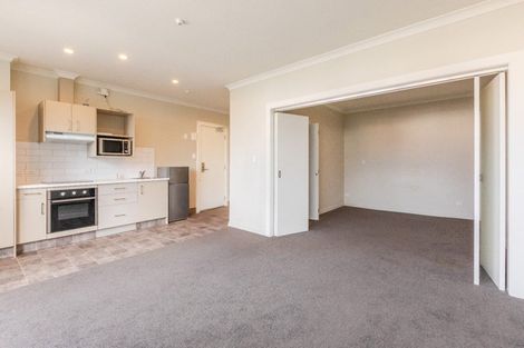 Photo of property in Mclean Towers, 2c/3 Shakespeare Road, Napier South, Napier, 4110