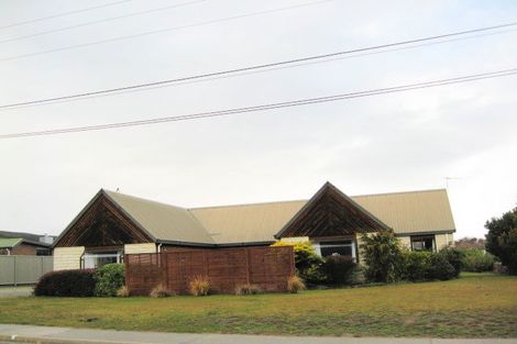 Photo of property in 13 Naylor Street, Clyde, 9330