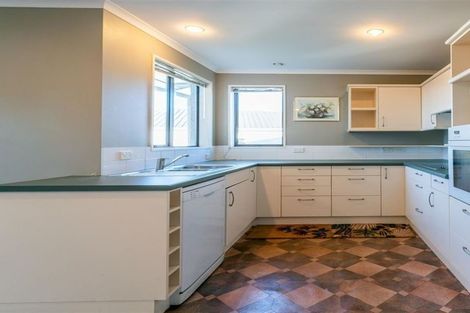 Photo of property in 76 Cheyenne Street, Sockburn, Christchurch, 8042