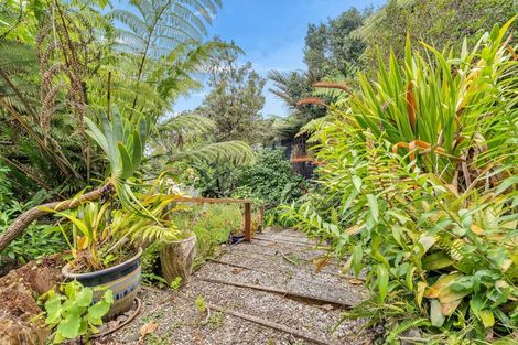 Photo of property in 52 Motuhoa Road, Tairua, 3508