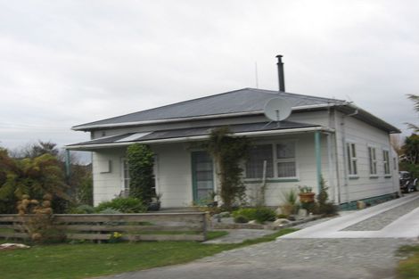 Photo of property in 13 Carroll Street, Runanga, 7803