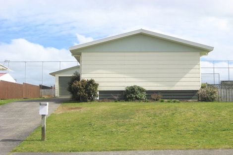 Photo of property in 25 Swansea Road, Stratford, 4332