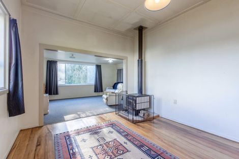 Photo of property in 16 Nancy Street, Takapau, 4203