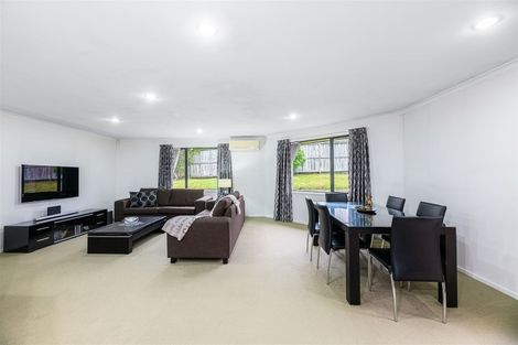 Photo of property in 4 San Domingo Rise, Henderson, Auckland, 0612