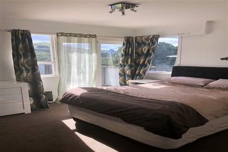 Photo of property in 115 Major Drive, Kelson, Lower Hutt, 5010