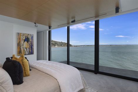 Photo of property in 1 Whitewash Head Road, Scarborough, Christchurch, 8081