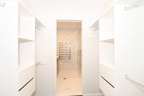 Photo of property in 14a Gulf Crest, Bucklands Beach, Auckland, 2012