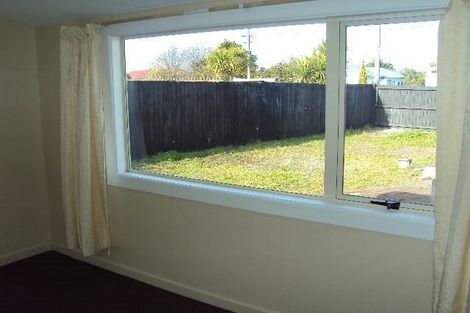 Photo of property in 179 Pacific Road, North New Brighton, Christchurch, 8083