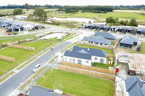 Photo of property in 52 Matamoe Drive, Halswell, 8025