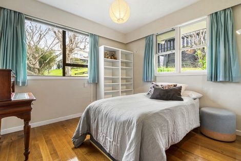 Photo of property in 23 Gretel Place, Hillcrest, Auckland, 0627