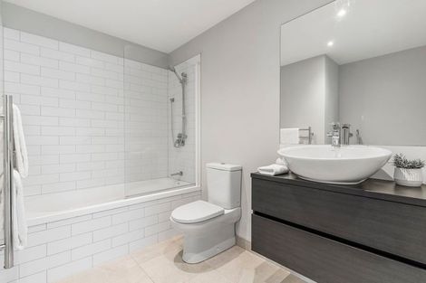 Photo of property in 17 Kahika Grove, Huapai, Kumeu, 0810