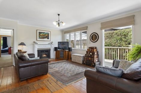 Photo of property in 47 Hebron Road, Waiake, Auckland, 0630