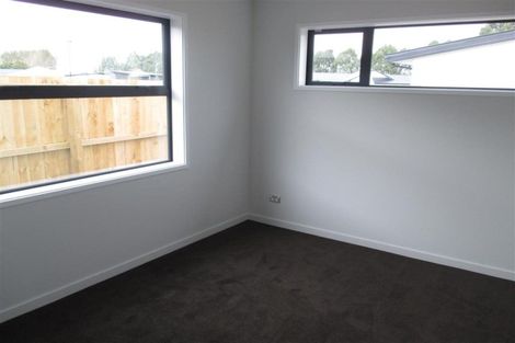 Photo of property in 10 Luxembourg Crescent, Halswell, Christchurch, 8025