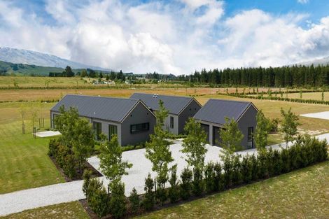 Photo of property in 77 Stone Drive, Cromwell, 9384