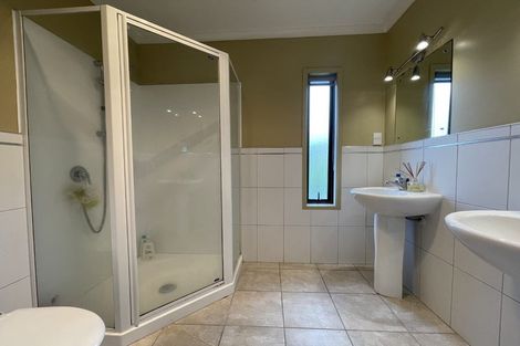 Photo of property in 54 Kristin Lane, Albany, Auckland, 0632
