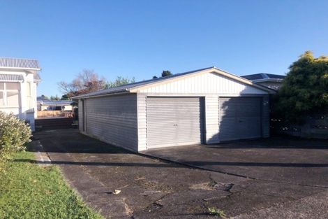 Photo of property in 131 Weraroa Road, Levin, 5510