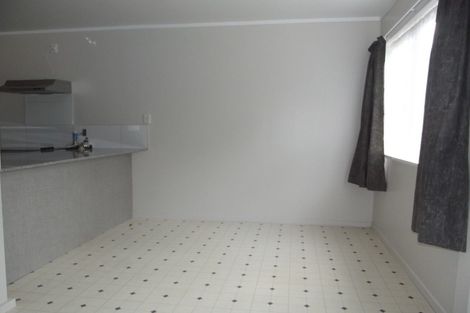 Photo of property in 34 Kirton Crescent, Manurewa, Auckland, 2102