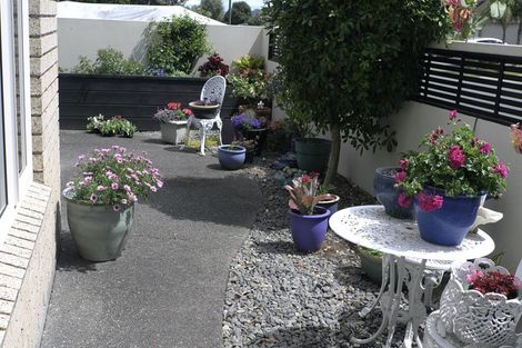 Photo of property in 43 Matene Place, Papamoa Beach, Papamoa, 3118