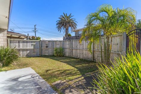 Photo of property in 2/9 Leander Street, Mount Maunganui, 3116